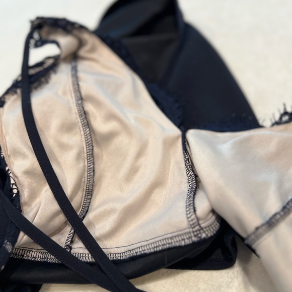 MISSGUIDED DRESS NAVY SIZE:14. BUST:15.5” WAIST:15” - Picture 11 of 13